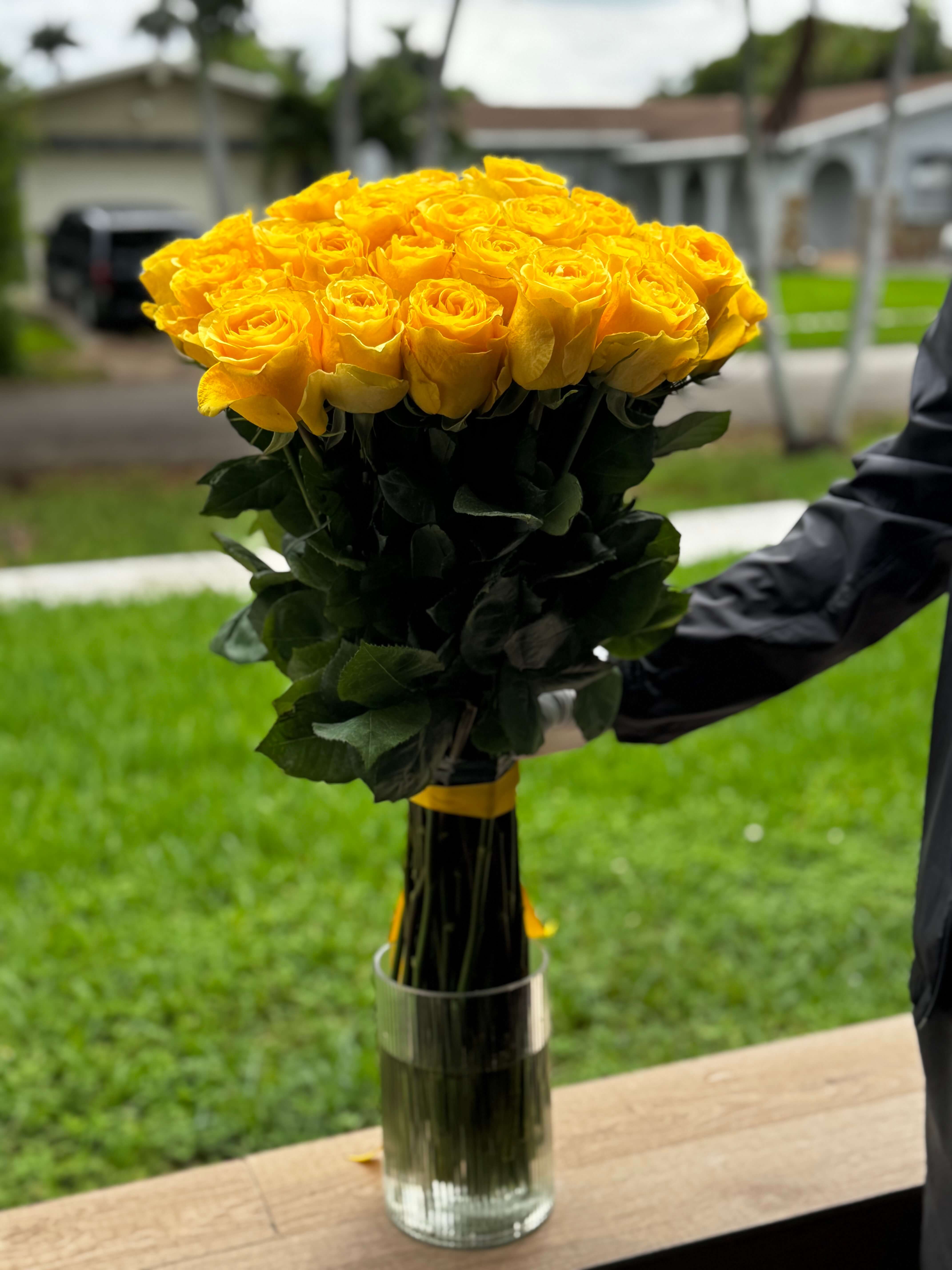 51 Yellow Roses 